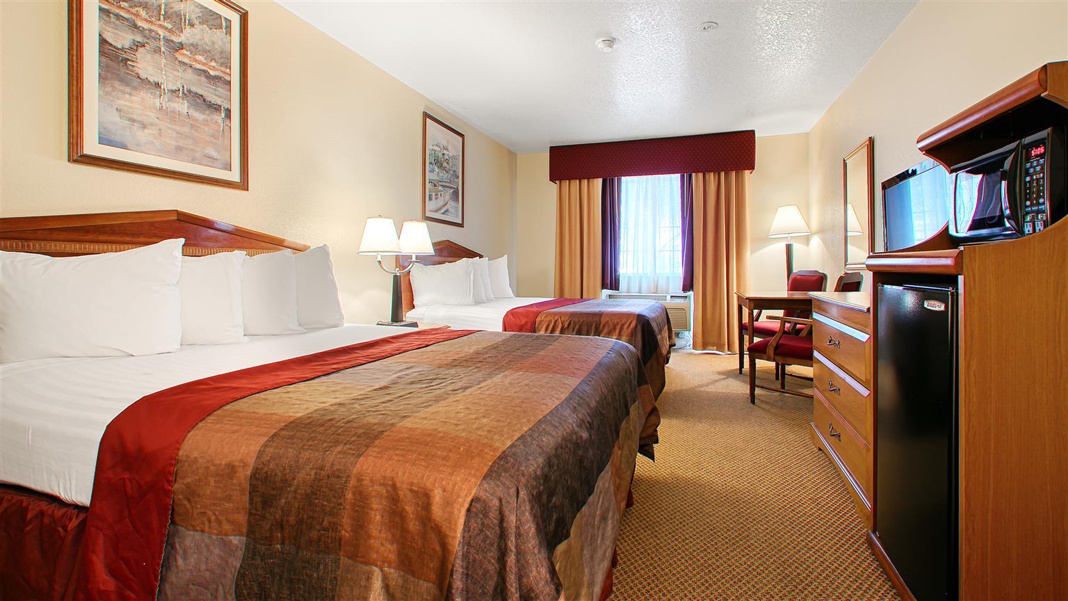 Best Western Luxury Inn Tracy Bagian luar foto