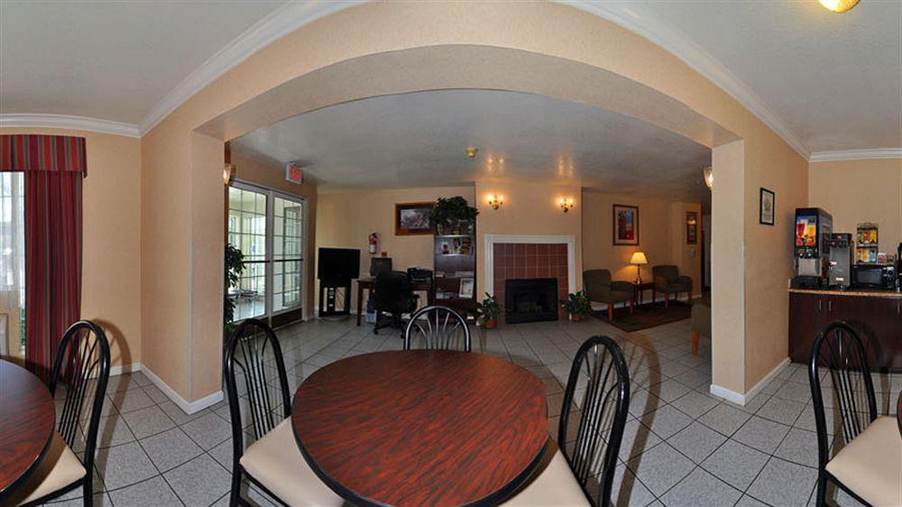 Best Western Luxury Inn Tracy Bagian luar foto